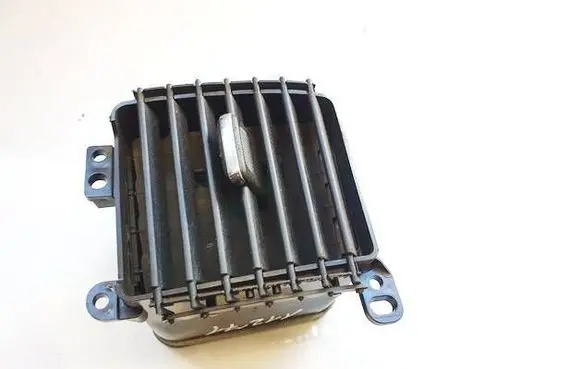 Jeep Grand Cherokee (WK) Dashboard side air vent grill/cover trim 602121L