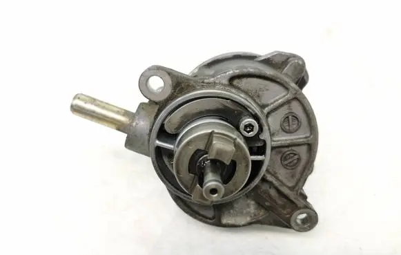 Mercedes-Benz E W211 Vacuum pump A6462300165
