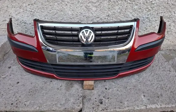 Volkswagen Touran I Front bumper 