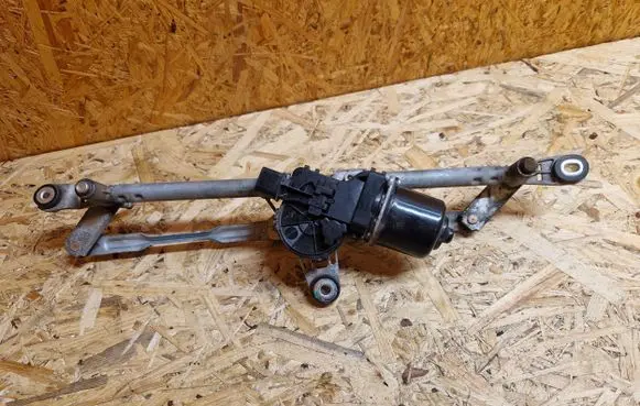 SsangYong Tivoli Front wiper linkage and motor 7821035001 5G20 X100