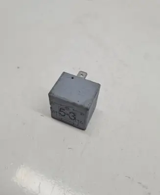 Volkswagen Transporter - Caravelle T5 Other relay 141951253B 20240072