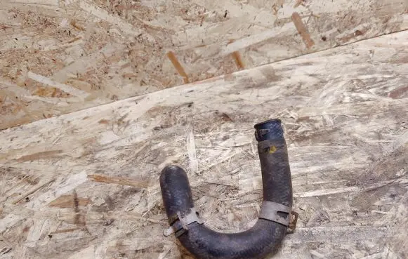Honda Odyssey Engine coolant pipe/hose