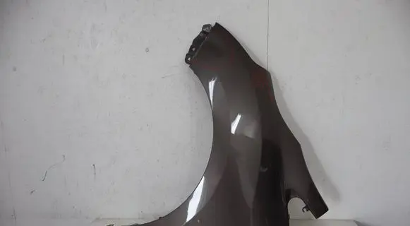 Toyota Verso Fender