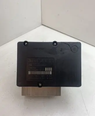 Mercedes-Benz SLK R171 ABS Pump A0365454132