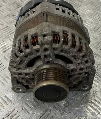 Nissan Qashqai Generator/alternator 23100EN00B LR1140802 MR20