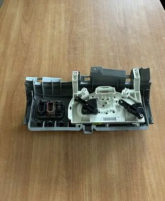 Opel Vivaro Climate control unit