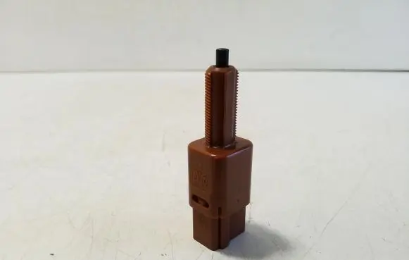 Nissan X-Trail T32 Brake pedal sensor switch