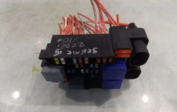 Renault Scenic III - Grand scenic III Fuse box set 