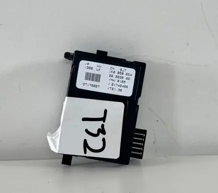 Audi A3 S3 A3 Sportback 8P Steering angle sensor 1K0959654