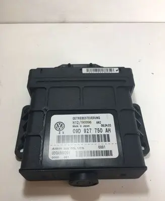 Volkswagen Touareg I Gearbox control unit/module 09d927750ah