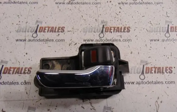 Toyota Avensis T220 Rear door interior handle C2260A2