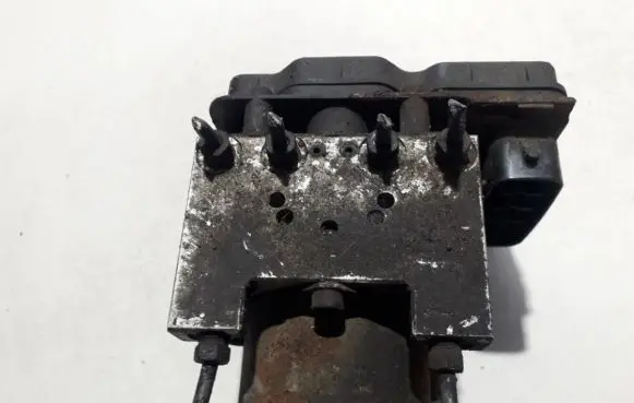 Mazda 6 ABS Pump GJ6E437A0