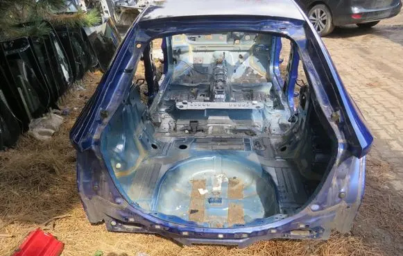 Ford Mondeo MK V Rear bodywork 1111