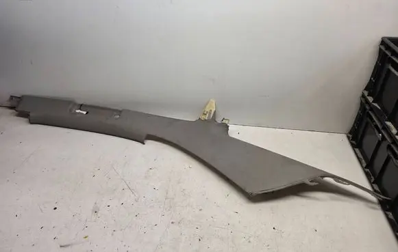 Audi A4 S4 B6 8E 8H (D)pillar trim (top) 8E5867246