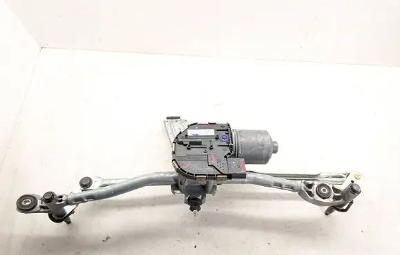 Volvo XC90 Front wiper linkage and motor 3397021715