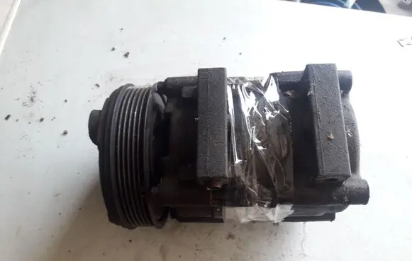 Ford Mondeo MK II Air conditioning (A/C) compressor (pump)