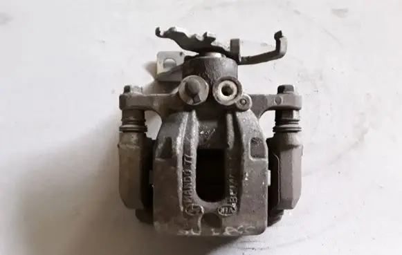 Hyundai Ioniq Rear brake caliper 58210G2400