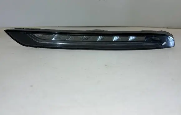 Porsche Macan (95B) Front indicator light 95B941181A KT626T1