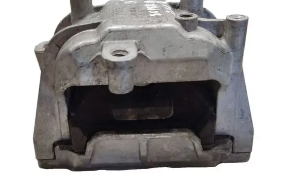 Skoda Superb B6 (3T) Engine mount bracket 1K0199262CB