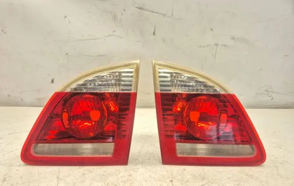 BMW 5 E60 E61 Tailgate rear/tail lights 278802 278801