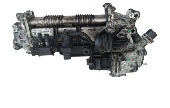 Opel Insignia A EGR valve cooler V29007672 MM1136G