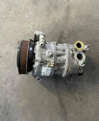 Volvo XC60 Air conditioning (A/C) compressor (pump) 31469968