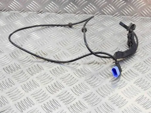 Mercedes-Benz CLA C117 X117 W117 ABS rear brake sensor A2469059402