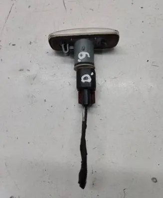 Chrysler Grand Voyager V Front fender indicator light 0703