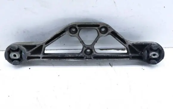 Audi A8 S8 D3 4E Rear differential/diff mount bracket 4E0599285