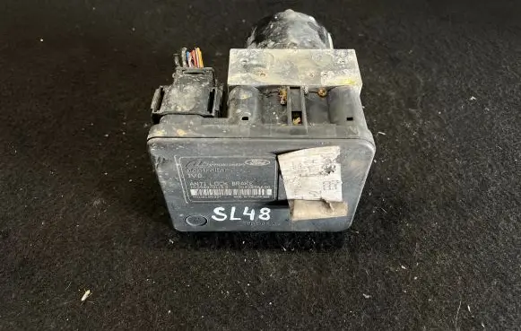 Ford C-MAX I ABS Pump 3M512C405HB