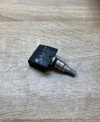 Suzuki Grand Vitara II Tire pressure sensor 4313054J2