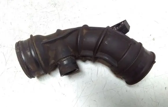 Toyota Yaris Intercooler hose/pipe