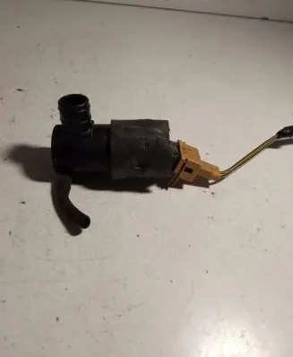 Ford Connect Windscreen/windshield washer pump 93BB17K624AA