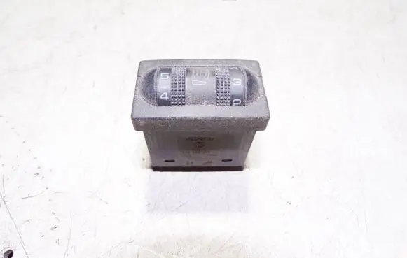 Volkswagen Transporter - Caravelle T4 Seat heating switch 3A0963563