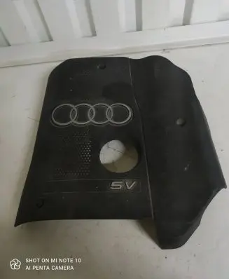 Audi A4 S4 B5 8D Engine cover (trim) 058103724q