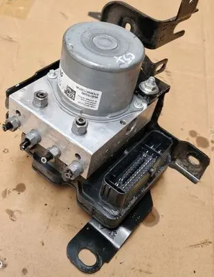 Citroen C5 X Master brake cylinder 9846765280
