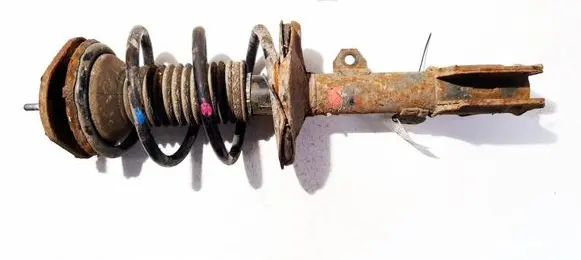 Toyota Avensis T250 Front shock absorber/damper 