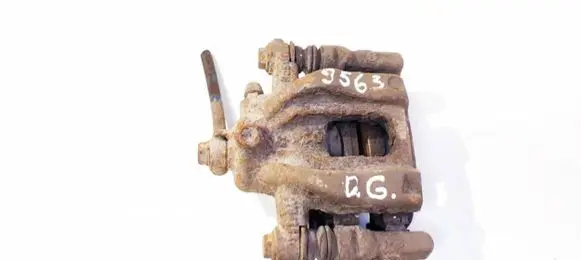 Honda CR-V Rear brake caliper