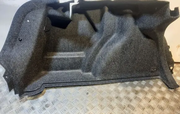 Volkswagen Jetta VI Trunk/boot lower side trim panel 5C6867427