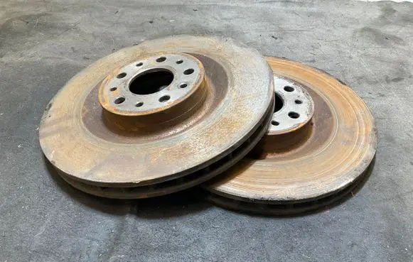 Volkswagen PASSAT B7 Front brake disc