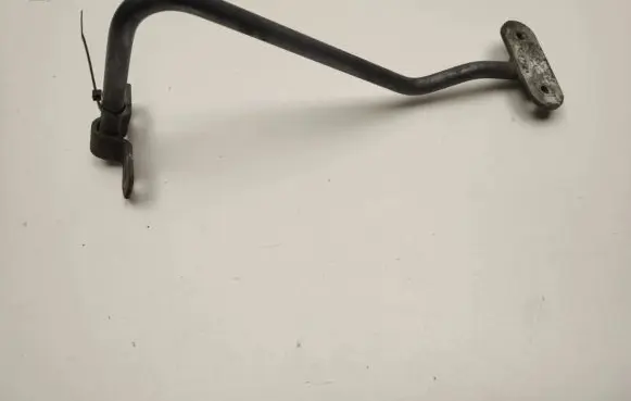 Mercedes-Benz E W212 Radiator support slam panel bracket A2128980232
