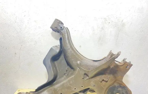 Mercedes-Benz Vito Viano W447 Rear control arm