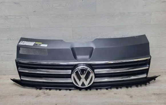 Volkswagen Multivan T5 Front bumper upper radiator grill 7E5853653E