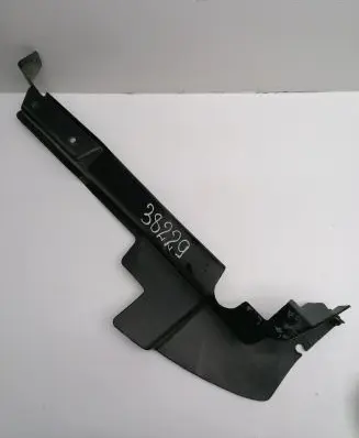 Chrysler 300 - 300C Intercooler air guide/duct channel 04806237AD