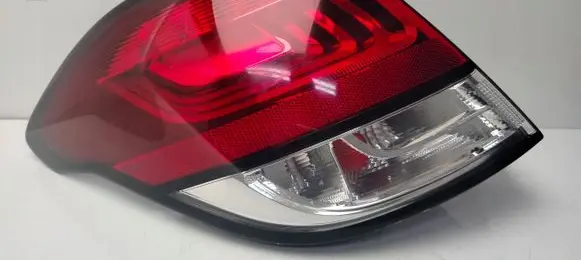Citroen C4 II Rear/tail lights 