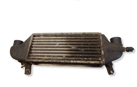 Ford Focus Intercooler air channel guide 
