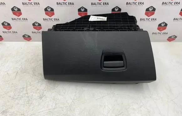 BMW 5 F10 F11 Glove box 9166683 112420 07971J