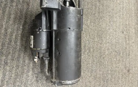 Renault Master II Starter motor D7R53