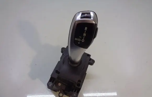 BMW 5 F10 F11 Gear shift switch/knob 9218102