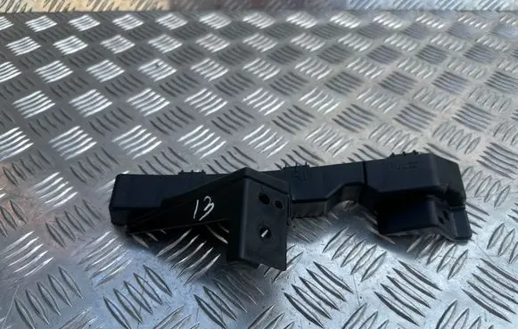 KIA Ceed Front bumper mounting bracket 86518A2000